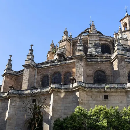 Padre Suarez Centro De * Granada